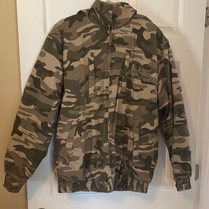 Redhead (M) Heavily Insulated Camo Hunting Jacket Cold Weather Gear Bass Pro